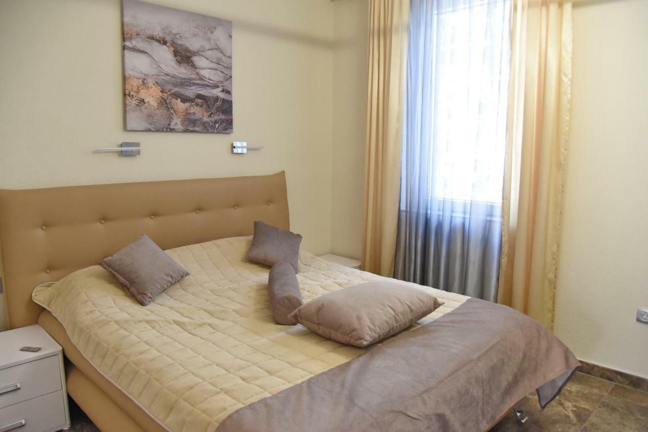 Zeta Residence Donji Stoliv Buitenkant foto